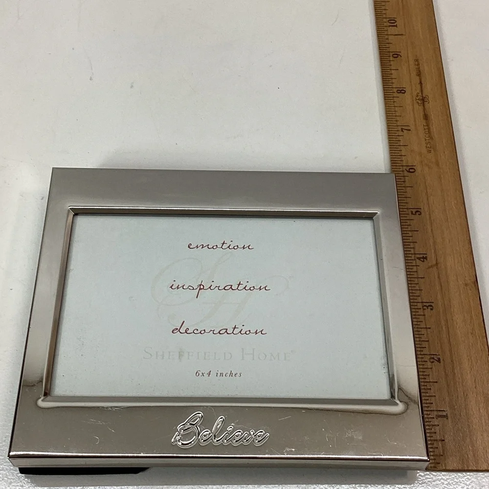 Sheffield Home Metallic 4x6 Believe Frame